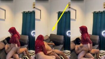 Bokep Indo BarbieDoll Dua Wanita Hijabers Threesome Mantap Banget